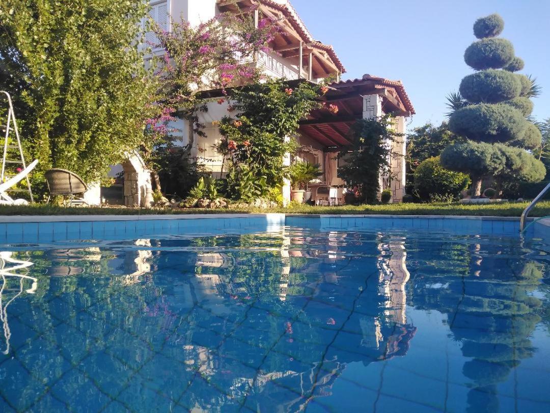 Villa Amelie-Private Pool Marathitis Bagian luar foto